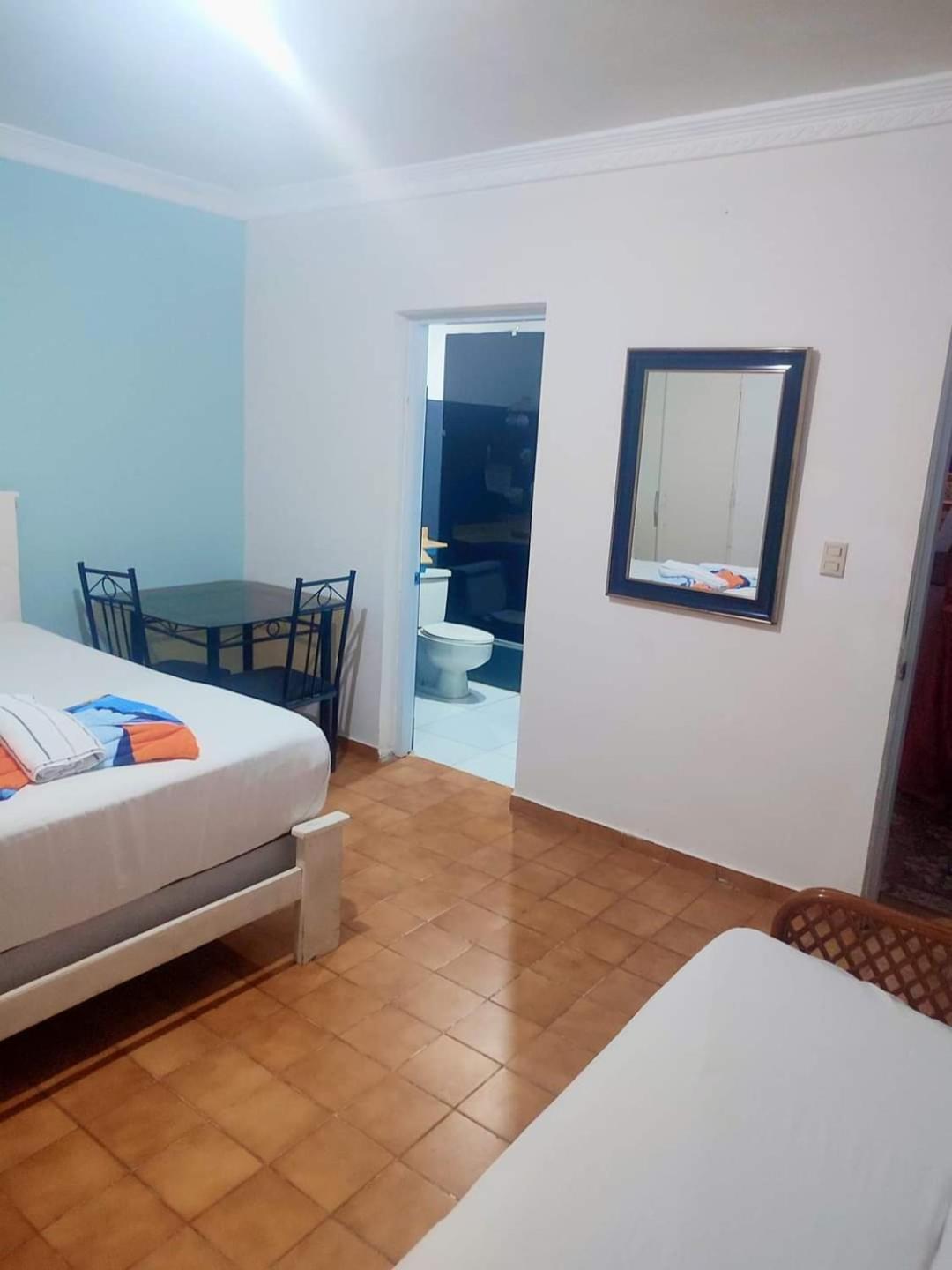 Hotel Kevin بويرتو بلاتا الغرفة الصورة